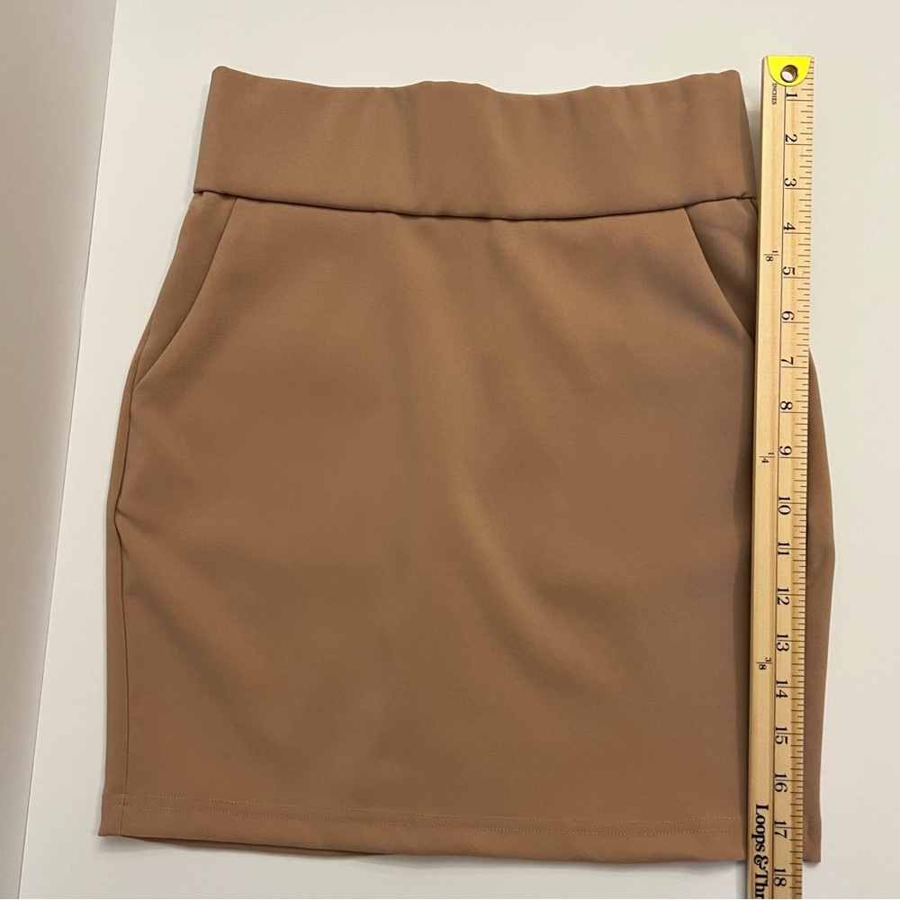 6 Pairs of Akira Skirts Size Small Bundle - Picture 16 of 16